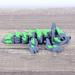 Crystal Wolf 3D Articulated Flexi Fidget Toy Gift- Collectible Desk Pet