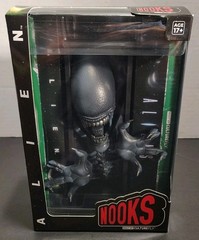Culturefly Alien Xenomorph Nooks Statue