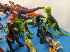 Mixed Lot 31 Piece Dinosaur Toys Plastic Resin Large & Small Pieces