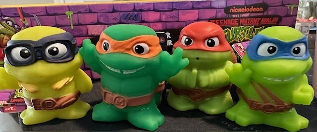 Teenage Mutant Ninja Turtles Mutant Mayhem Water Squirter (4pcs) TX