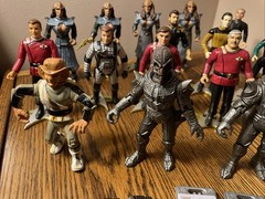 Star Trek Generations (15) Voyager (3) Playmates Toys 18 Figures & Accessories