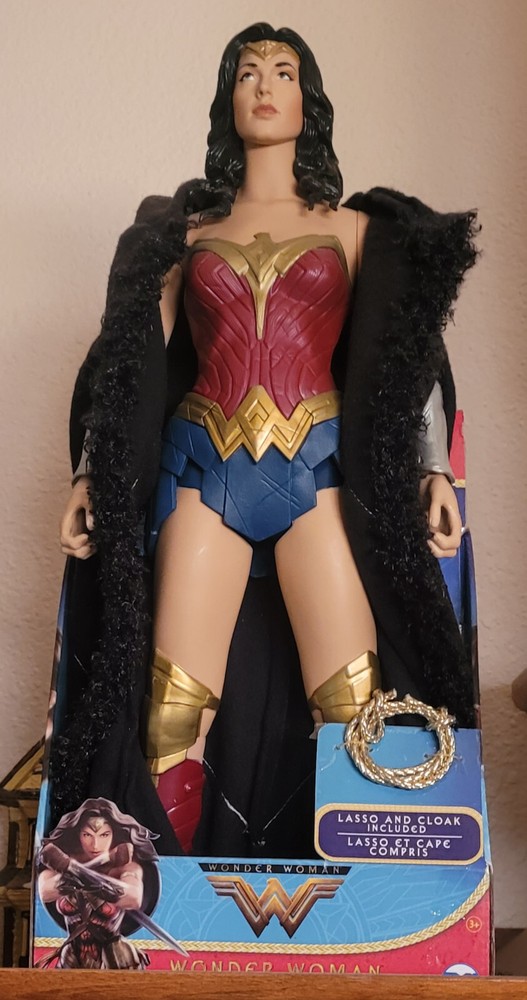Wonder Woman 19 inch Action Figure!!!!