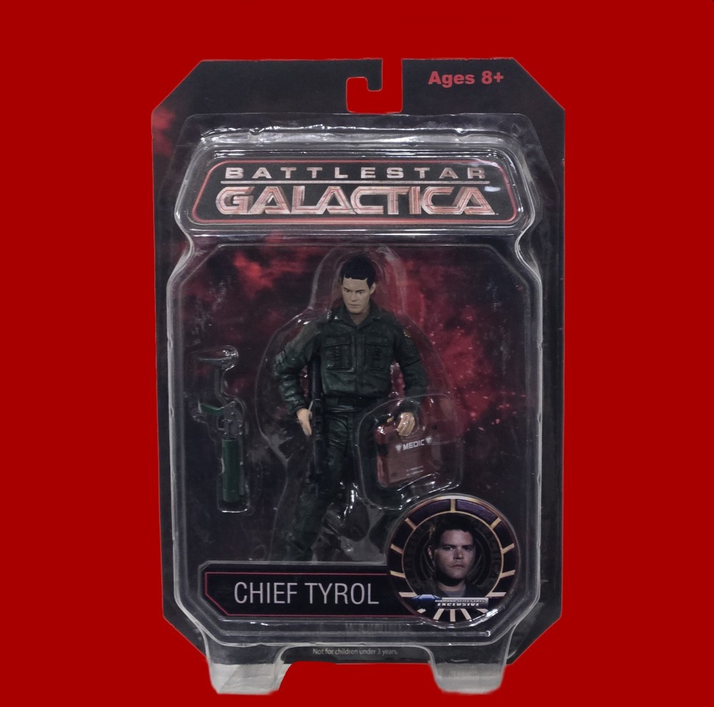 Chief Tyrol Battlestar Galactica Figure 2007 Diamond Select New Great Condition