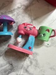 Shopkins Happy Places Muffin Kitty Kitchen Decorator’s Pack Play Set Parts
