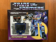 Transformers G1 Soundwave brand new with a cassette(you can choose one from 6)
