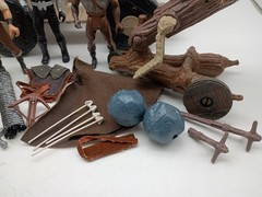 Vintage 1991 Kenner Robin Hood LOT Net Launcher Battle Wagon Parts Figures MORE