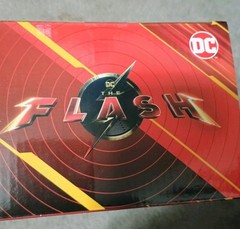 BE@RBRICK BATMAN THE FLASH MULTIVERSE Ver 400% have separate 100% for $30 more.
