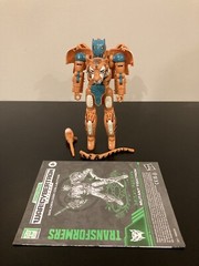 Transformers WFC Kingdom Golden Disk Collection Mutant Tigatron