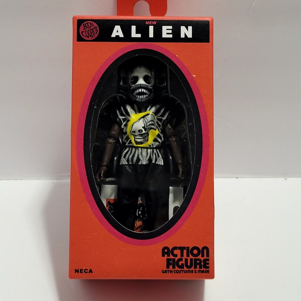NECA BEN COOPER ALIEN ACTION FIGURE W/ COSTUME & MASK SERIES 3 (2024)