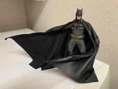 batman mezco one12 custom wired drape leather cape 1:12 NOT FIGURE