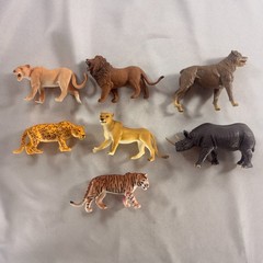 Lot of 7 Toy Animal Figures tiger lion leopard rhino dog terra brooklyn lollipop