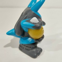 B. 2005 Pokemon Finger Puppet Metallic Attack Lucario Nintendo Bandai