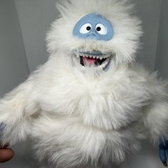 Bumble Abominable Snowman 8″ Action Figure Playing Mantis Rudolph Christmas 2000