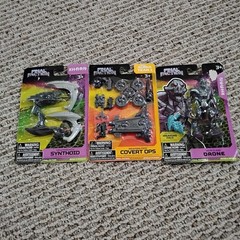 Final Faction Khan Drone Figure with Synthoid Weapons Pack & Covert Ops