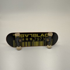 Tech Deck BLACK LABEL Barcode fingerboard Black And Yellow Y2K World Industries