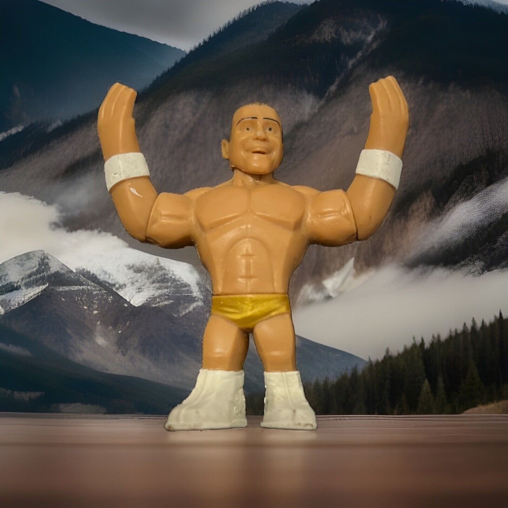 WWE Rumblers Alberto Del Rio 2″ Wrestling Action Figure 2011 Mattel Gold Attire