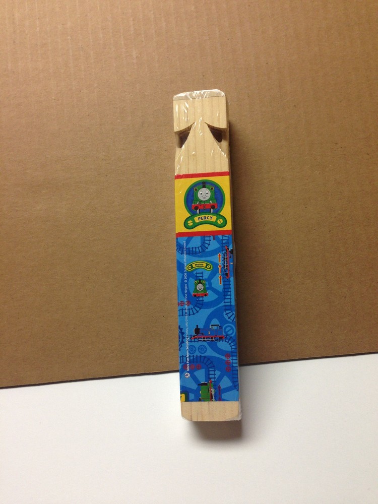 Thomas The Tank Wood Whistle 3 Years and Up by Schylling (#TWW)