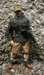 1/6 BBi/Dragon 1st Waffen SS Tropical Trooper w/MP40 SMG Italy 1943-44