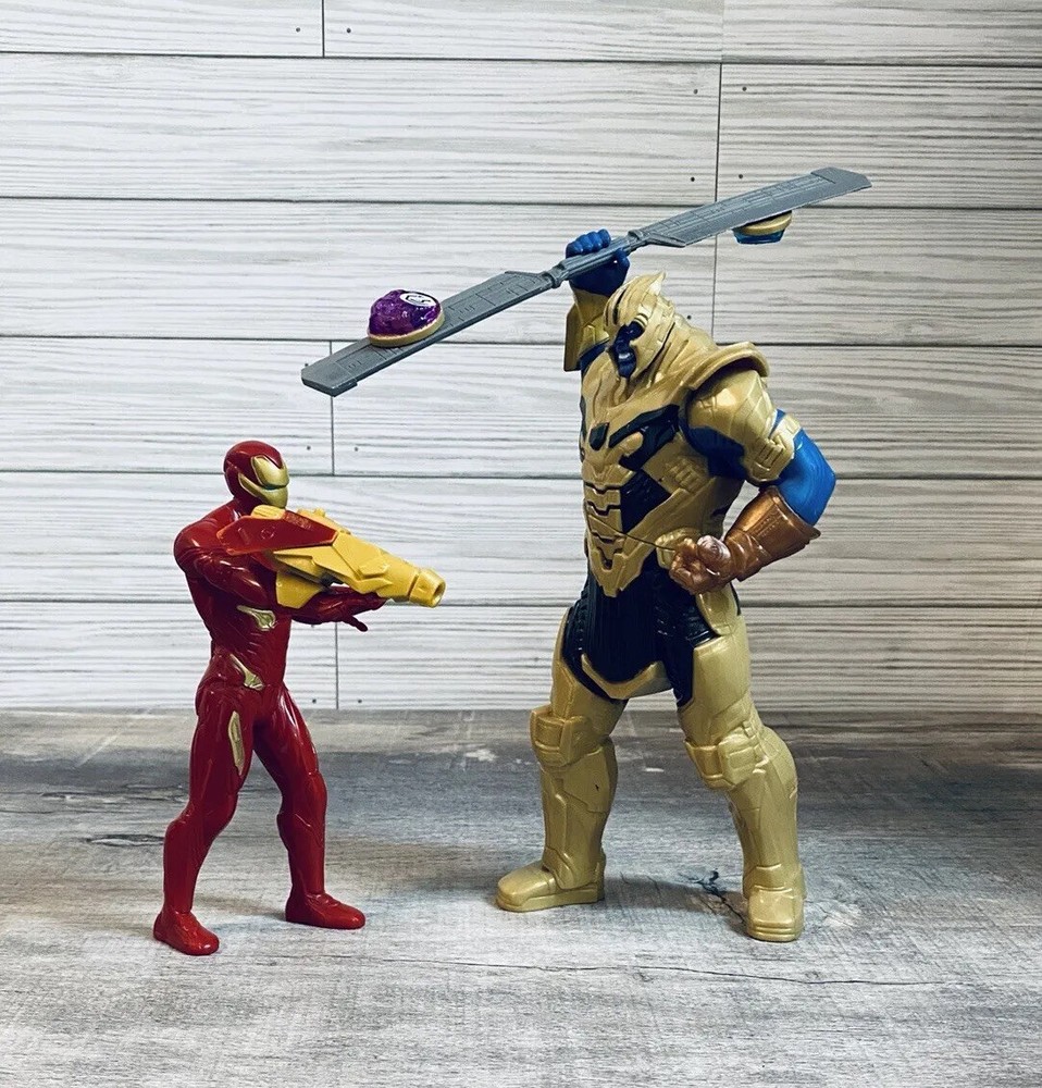 Avengers Marvel Infinity War Iron Man vs. Thanos Battle Set Tested