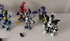 Medabots Action Figures {9} Hasbro Takara Tomy 2.5” Mini Figures & Cards