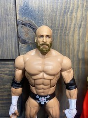 Triple H WWE Elite 35 Entrance Gear w/ WrestleMania 33 Action Figure w/ HeadSwap