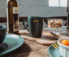 Star Wars Boba Fett Mandalorian 4-Piece Stoneware Dinner Set