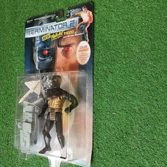 Terminator 2 White-Hot T-1000 A.F W/Arrow Blaster 1991 Kenner SEALED READ
