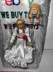 NECA The Conjuring Universe – Annabelle Comes Home – Annabelle Action Figure 8″
