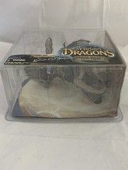 2004 McFarlane’s Dragons QUEST FOR LOST KING – Komodo Clan Dragon – New Sealed