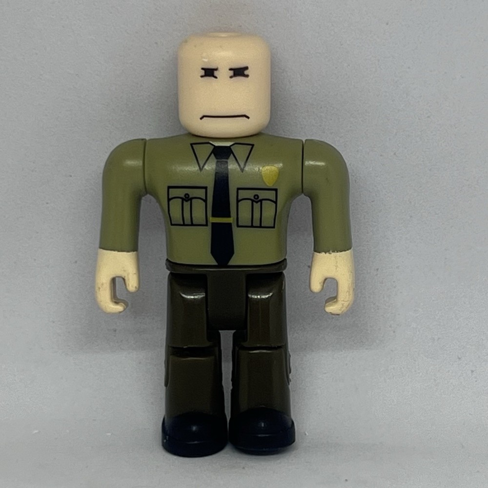 Roblox Neighborhood of Robloxia Sheriff 3″ Action Figure Series 2 (NO CODE) A1