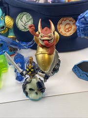 8x SKYLANDERS Spyros Adventures FIGURES. Plus New Carry Case