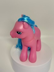 2003 Hasbro G3 My Little Pony Pink Sparkle Pony Pretty Fashions Royal Ribbon MLP