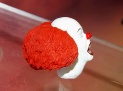 STEPHEN KING’S IT “SNARLING” PENNYWISE ACTION FIGURE HEAD (NECA ULTIMATES)