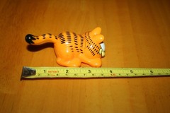 2001 Garfield Magnifying Glass 4″ Wendys Kids Meal Garfield Toy #4-Used