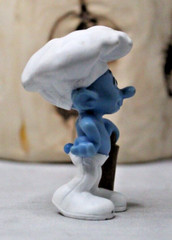 Smurf Baker Collectible Figurine McDonalds Happy Meal Toy 2011 PVC Plastic
