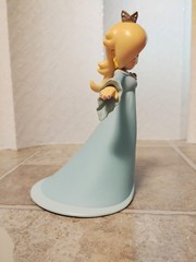 Rosalina 5.5-inch vinyl figurine import Super Mario Galaxy not Jakks