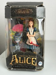 American Mcgee’s Alice Bloody Variant EA Games Rare HTF worn box
