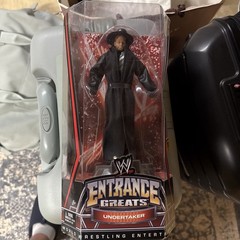 2010 WWE Mattel Basic Entrance Greats Series Undertaker Wrestling Figure