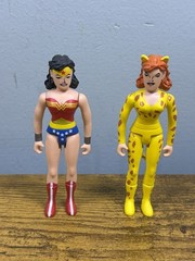 2002 DC Direct DC Pocket Heroes Cheetah Vs Wonder Woman 3” Action Figure