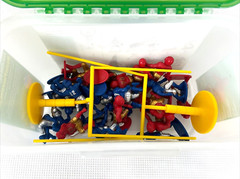 Football Guys Blue Silver vs Red Gold 2002 Kaskey Kids Master Pieces Kids VGUC