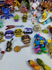 Five Nights At Freddy’s Action Figures Large 50 Piece Lot & Accessories