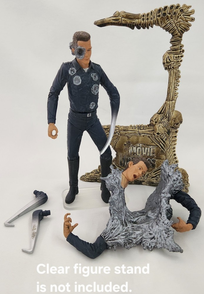 MOVIE MANIACS Series 4 T-1000 T2 Terminator Figure Diorama 2001 Robert Patrick