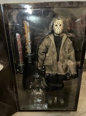 Freddy vs Jason – Jason Sideshow Collectibles Figure (12 Inch)