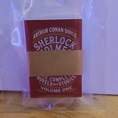 Zuru MINI Brands Series 2 Books – Arthur Conan Doyle Sherlock Holmes Luxury Ed.