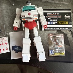 Transformers masterpiece MP-30 Ratchet Authentic, Not KO