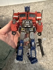Transformers Optimus Prime Studio Series 38 Open See Photos