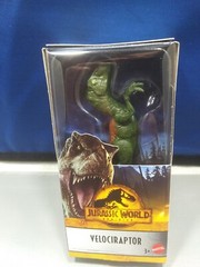 Jurassic World Dominion Velociraptor 6 inch Dinosaur Figure Mattel Ages 3 & Up