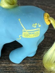 MY LITTLE PONY G1 DANCE N PRANCE DJ HASBRO BLUE W/ YELLOW MANE TAIL SPINS