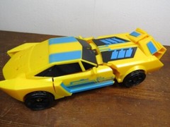 Hasbro Transformer Yellow 2015 C2349 Age 4 And Up