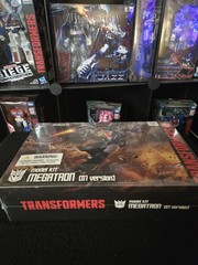 FLAME TOYS 2024 TRANSFORMERS G1 MEGATRON 6″ FURAI MODEL KIT ROBOT